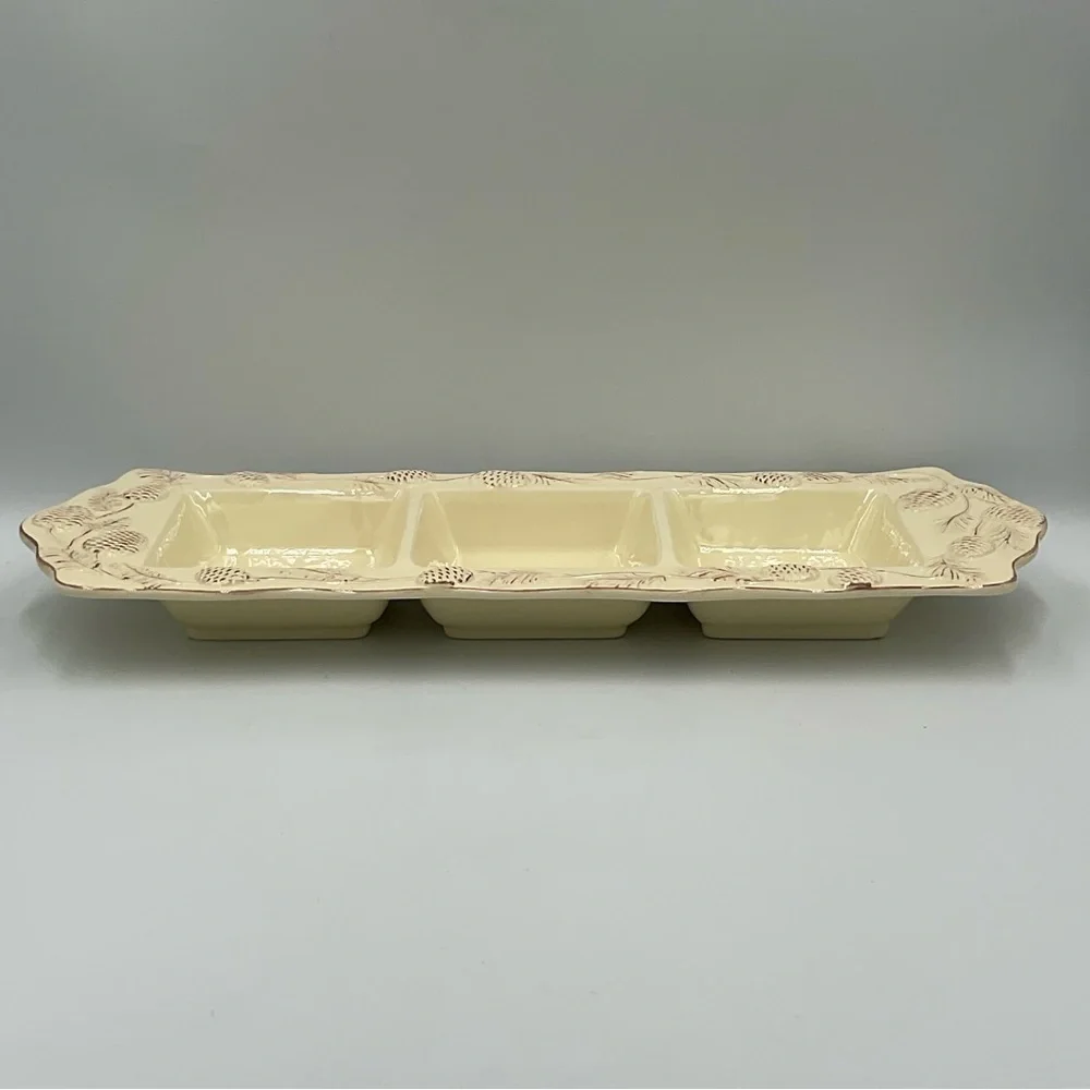 October Hill Beige 3 Section Divided Relish Hors d’oeuvre Dish
